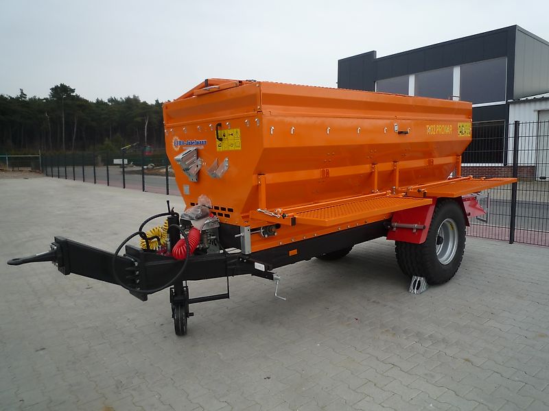 Pronar Salz- Sandstreuer T 132, ca. 4 m³, NEU