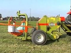 Wolagri R 500 KOMBI ( Presse und Ballenwickler) Frühkauf