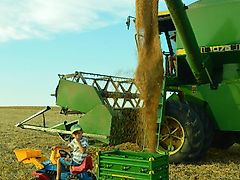 John Deere 1075