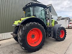 Claas Axion 800