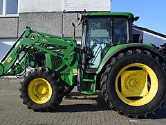 John Deere 6220