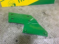 John Deere Foot Step Bracket (used) - John Deere 6000, 6010, 6020 , 6030