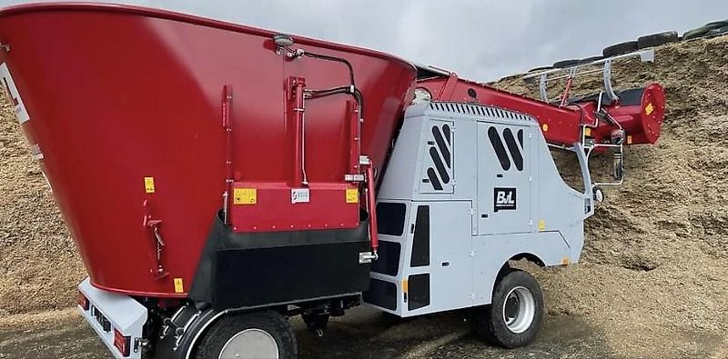 BvL Selbstfahrer Futtermischwagen V-MIX Drive Maximus Plus 15-1S 2.0