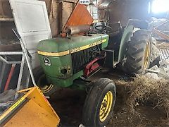 John Deere 1030