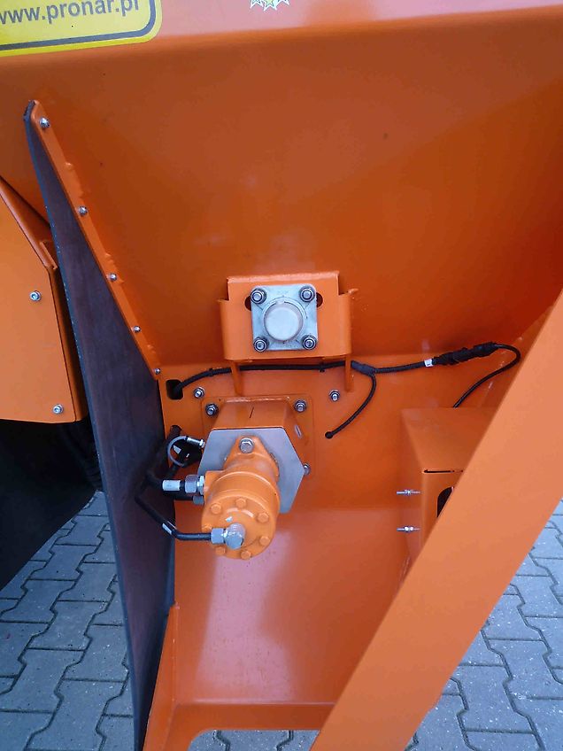 Pronar Salzstreuer HZS 10, selbstladend, 1 m³, NEU, ab Lager