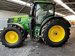 John Deere 6250R