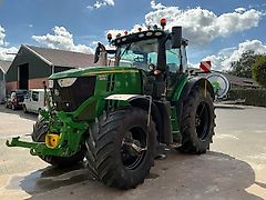 John Deere 6230R