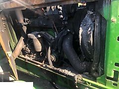 John Deere UNIVERSALTYP TMA 6400 M - Zwolnica - Zwrotnica - Półoś - Skrzynia - Silnik - Siłowniki (Części zamienne)