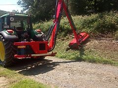 Omarv Auslegemulcher Böschungsmulcher Seitenmulcher Mulcher
