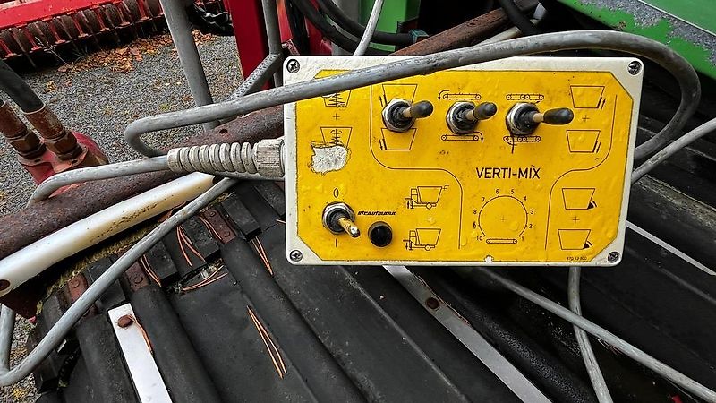 Strautmann VERTI-MIX 1700