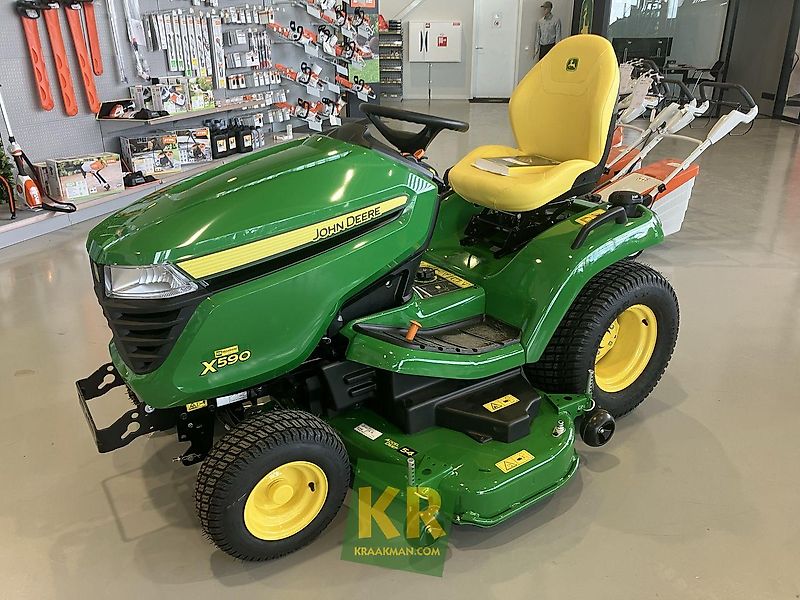 John Deere X590 #692207