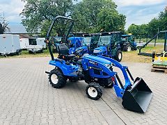 Iseki TXG TXGS 24 mit Frontlader und Zuebhör