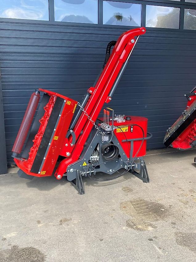 Omarv Böschungsmulcher Auslegemulcher Schlegelmulcher Mulcher