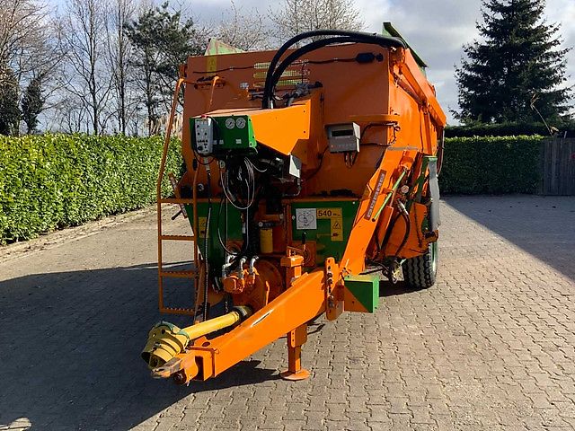 Unifeed TF5.12D