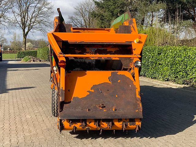 Unifeed TF5.12D