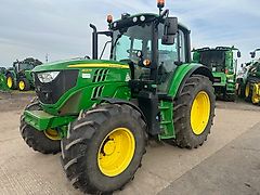 John Deere 6120M