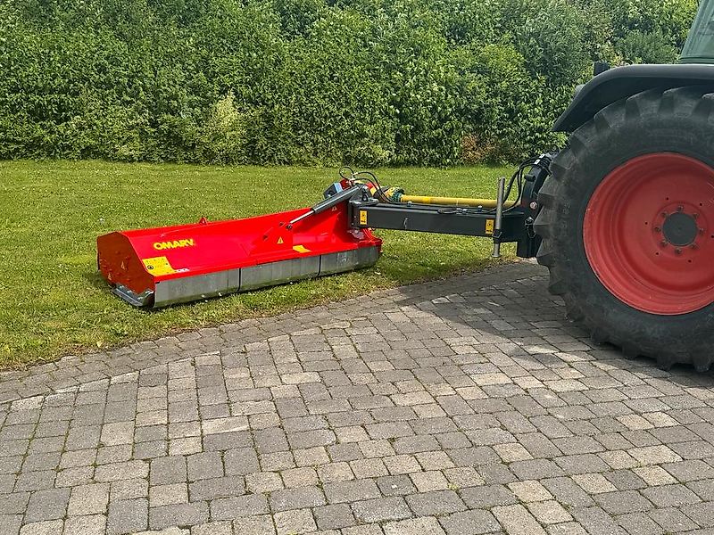 Omarv Böschungsmulcher Auslegemulcher Mulcher Seitenmulcher