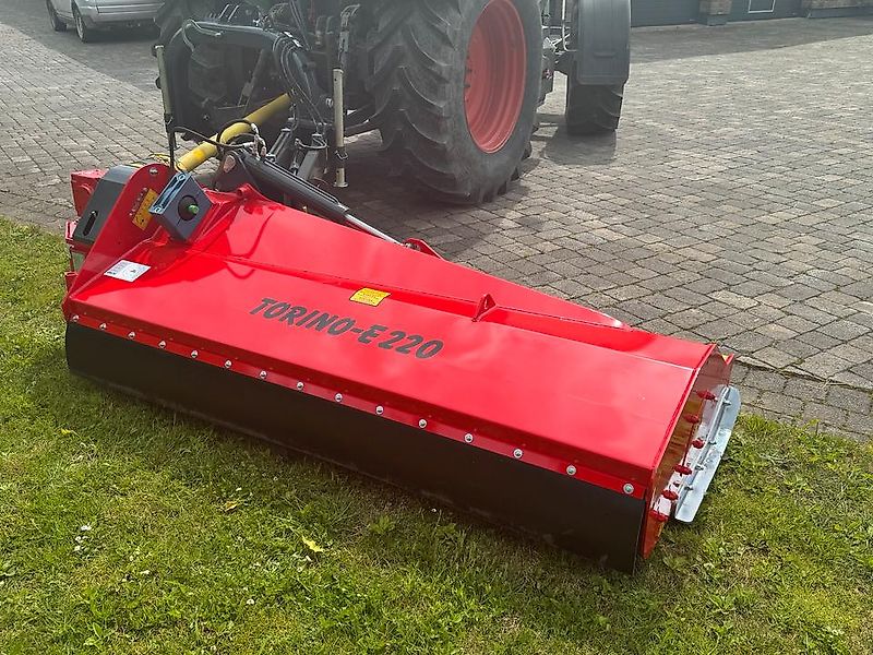 Omarv Böschungsmulcher Auslegemulcher Mulcher Seitenmulcher