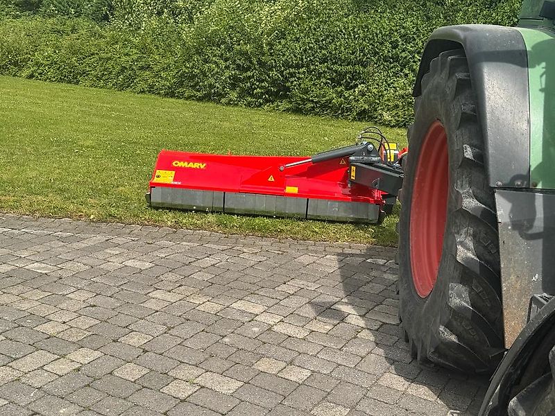 Omarv Böschungsmulcher Auslegemulcher Mulcher Seitenmulcher