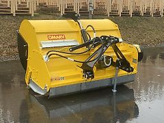 Omarv Mulcher Schlegelmulcher Mulchgerät Mulcher mit Sammelwanne