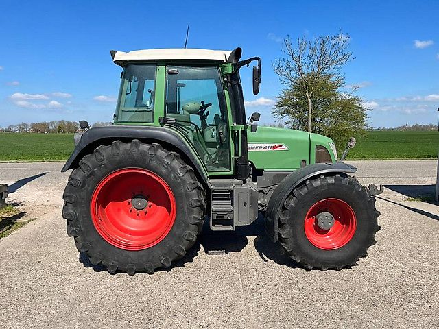 Fendt 411 Vario