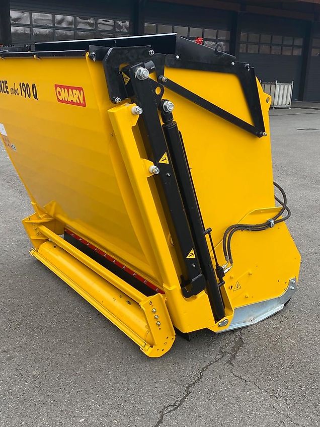 Omarv Mulcher mit Sammelwanne Schlegelmulcher Mulchgerät Mäher