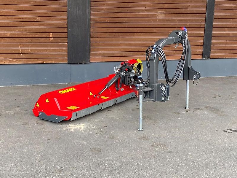 Omarv Böschungsmulcher Seitenmulcher Schlegelmulcher Mulcher