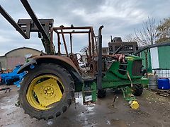 John Deere Breaking for spares John Deere 6330