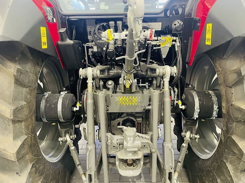 Massey Ferguson 4709 M DYNA-2 ESSENTIAL