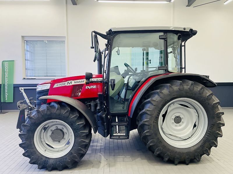 Massey Ferguson 4709 M DYNA-2 ESSENTIAL