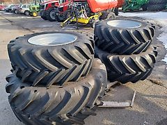 Michelin Xeobib VF520/60R28+VF650/60R38 renkaat vanteineen