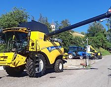 New Holland CR8.80 Revelation New Holland CR8.80 Revelation