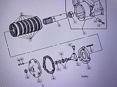 John Deere R72037/osłona sprzęgła/John Deere 4555/4755/4955 (Części zamienne)