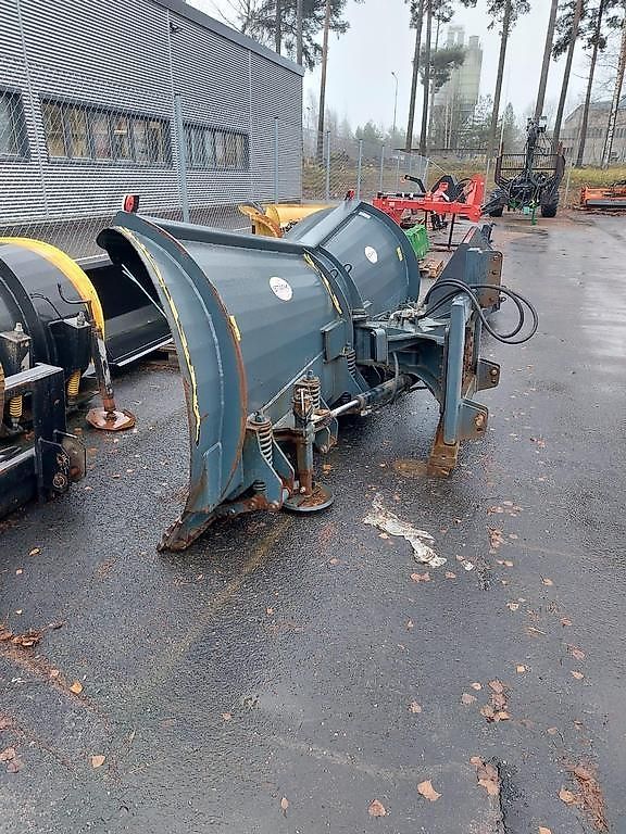 Stark PERHOSAURA 3400R