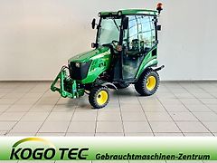 John Deere 1026R