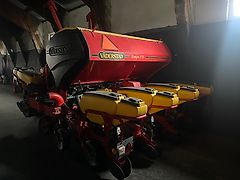 Väderstad Tempo F8