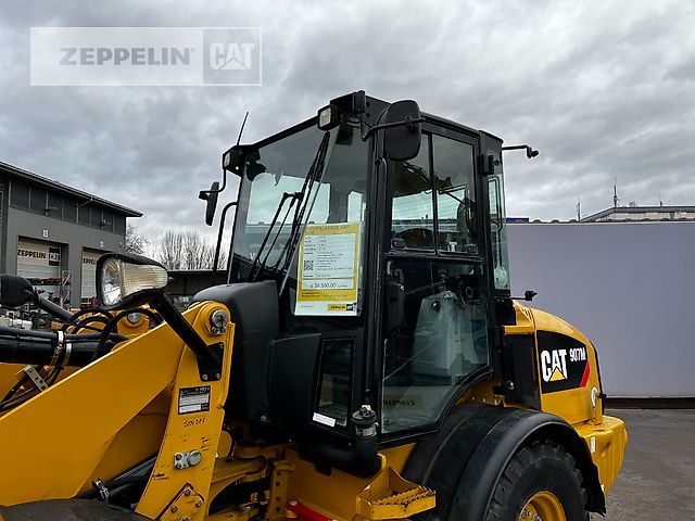 Caterpillar 907M