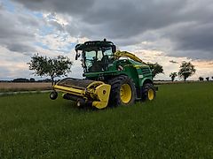 John Deere 8400i