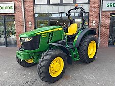 John Deere 5050E