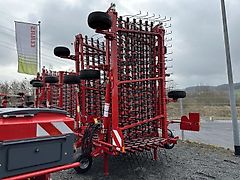 Horsch CURA 13,5 ST + Nachlaufstriegel