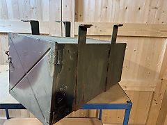 Unimog U1300L Staukästen 435 Reservekanister Halterung