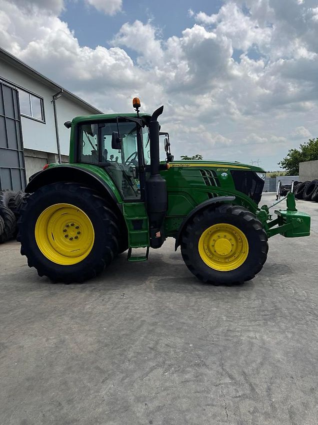 John Deere John Deere 6175M