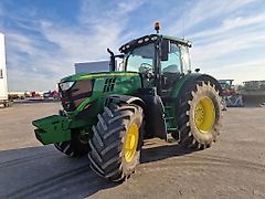 John Deere 6215 R