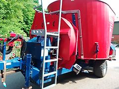 Siloking Trailedline Compact 12 mit Strohgebläse