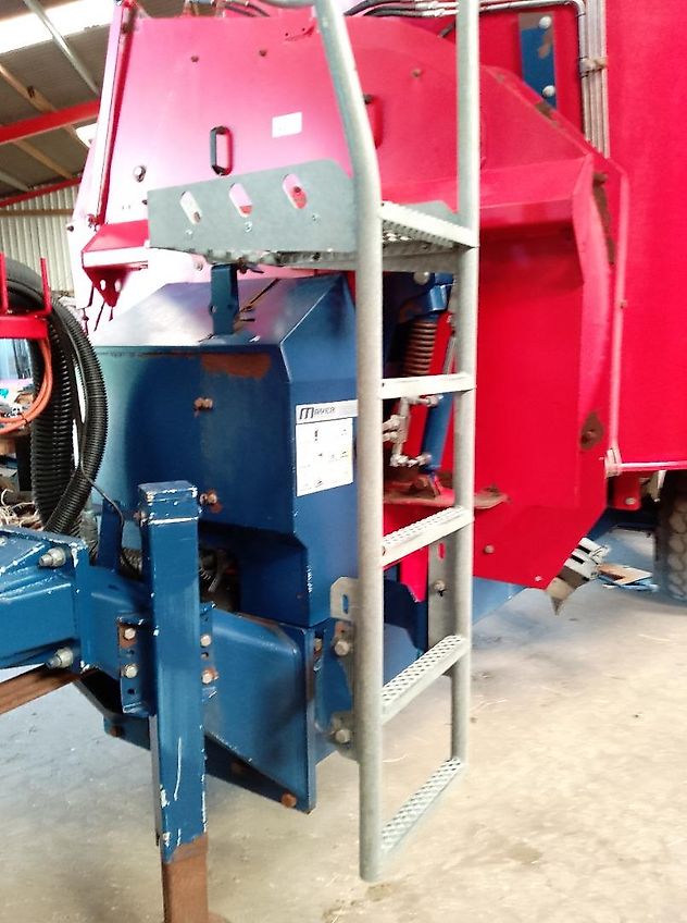 Siloking Trailedline Compact 12 mit Strohgebläse