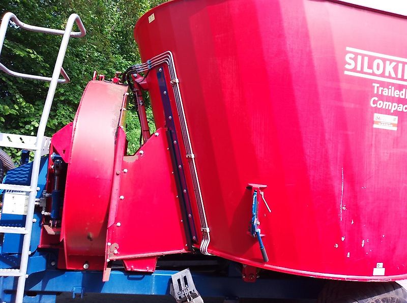 Siloking Trailedline Compact 12 mit Strohgebläse