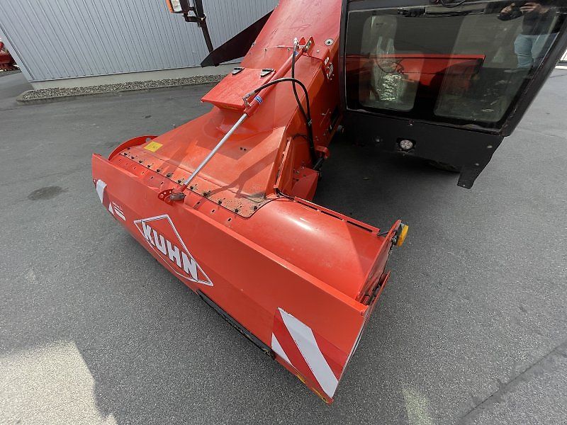 Kuhn SPW 19