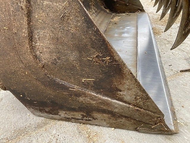 Hekamp pelikaanbak 250 merlo aans