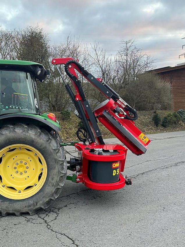 Omarv Auslegemulcher Böschungsmulcher Schlegel Mulcher Ausleger