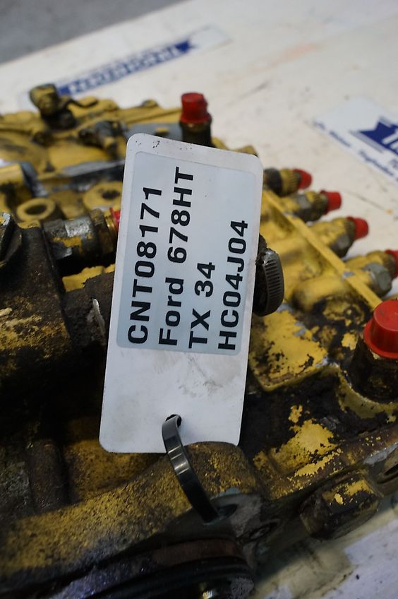 New Holland TX34 (Spare part/Reservedel/Ersatzteil)